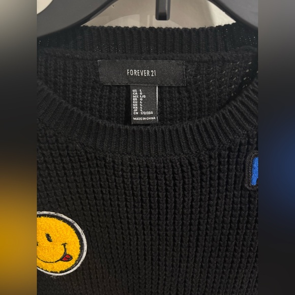 Forever21 LIKE NEW Black Sweater with Cute Patches, Large - Picture 3 of 5
